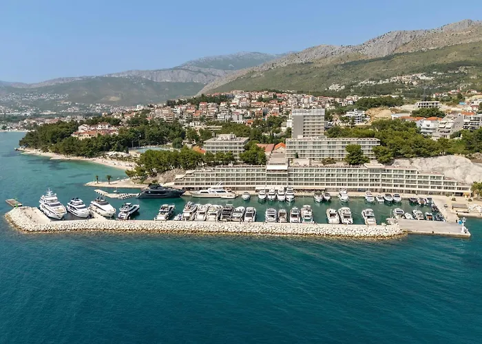 Le Meridien Lav Split